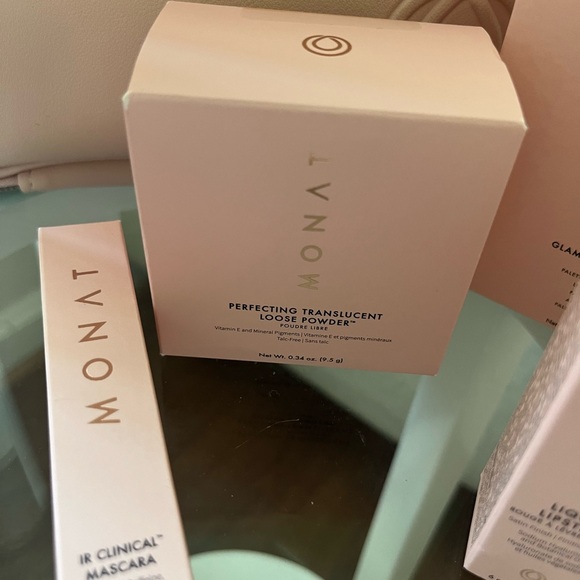 🆕Monat Make Set bundle - Picture 3 of 9